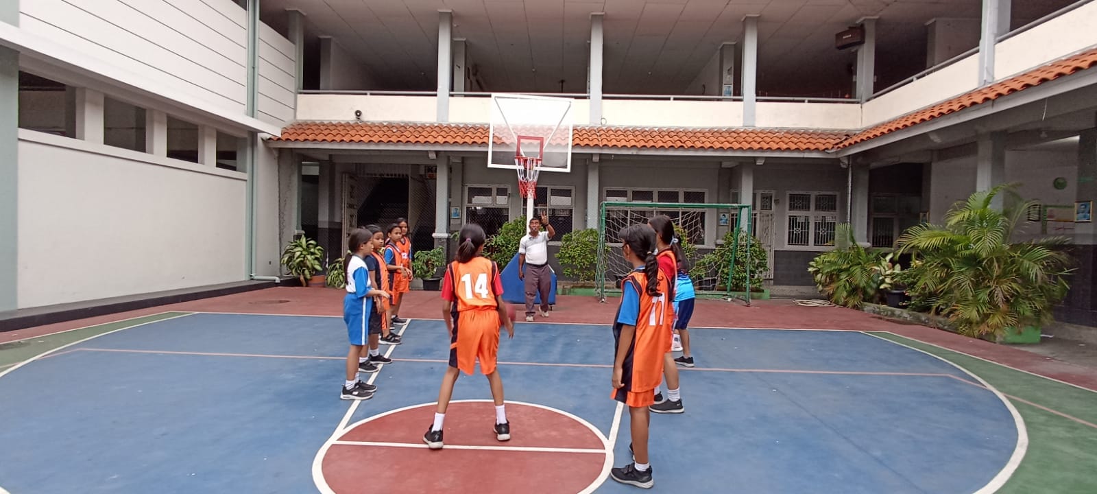 Ekstrakurikuler Basket